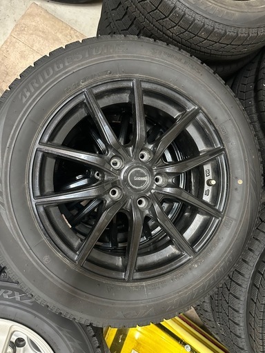 【譲渡完了】BLIZZAK VRX 205/60R16 17年 ホイール付