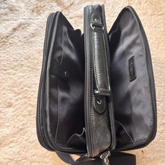 Allegroブラックレザー ショルダーバッグの画像