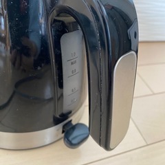 デロンギ　電気ポットの画像