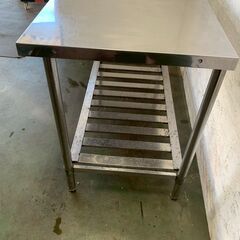 ステンレス製 作業台 W1200×D600×H800 厨房 厨房用品 店舗 店舗用品 飲食店 キッチン 業務用 台上作業台 A0821の画像