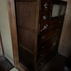 レトロたんす②の画像