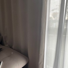 カーテンの画像
