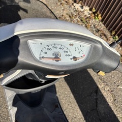 ホンダ　DIO 一台実働　一台　部品取りの二台ですの画像