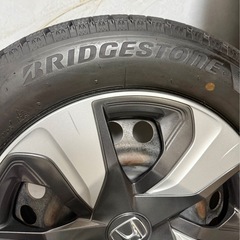 honda fit ハイブリッド純正ホイールセット
スタッドレスタイヤ の画像