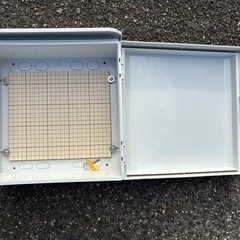 工事　現場　仮設　電源ボックス？の画像