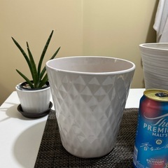 植木鉢の画像