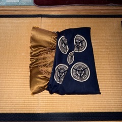 座布団10枚の画像