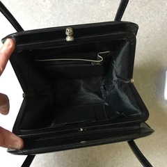 ブラックフォーマルハンドバッグの画像