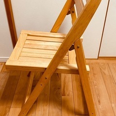 折りたたみ椅子　フォールディングチェアの画像