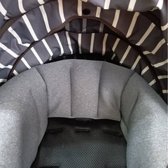 コンビベビーカースゴカルa コンパクト4 キャスアイシクルネイビー Combiの画像