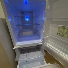 11/11中取引限定　SHARP 冷蔵冷凍庫　137Lの画像