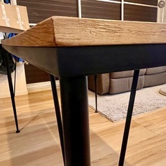 Randbean ダイニングテーブルの画像