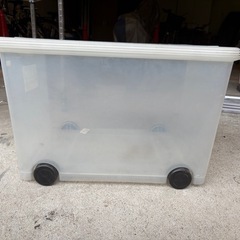 衣装ケースの画像