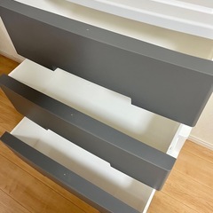 収納チェストの画像