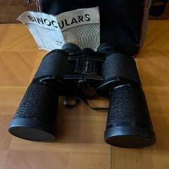 双眼鏡の画像