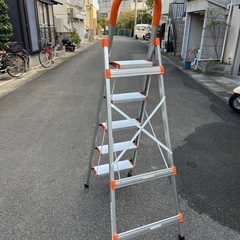 💕アルミ踏み台はしごの画像