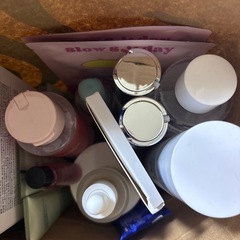 韓国化粧品などセットでの画像