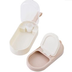 【新品】3COINS ペット用　お弁当箱　スリーコインズ　犬　猫の画像