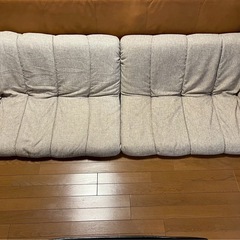 ローソファー5人掛けの画像