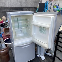 冷蔵庫　ナショナル　National 135L NR-B141Jの画像