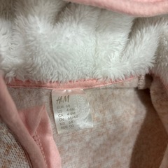★汚れ記名なし★ H&Mベビーアウターの画像