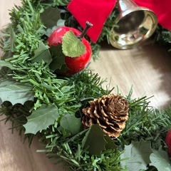 クリスマスリースの画像