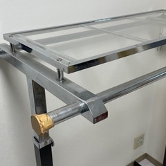 ハンガーラックの画像