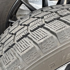 お値下げ　グッドイヤー　アイスナビ　トヨタ　ライズ使用　スタッドレスタイヤ&ホイール4本セット　中古品の画像