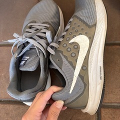 NIKEのスニーカーの画像