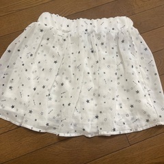 スカートサイズ145の画像