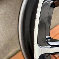 19インチ鍛造アルミホイール
の画像