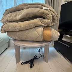 丸テーブルこたつの画像