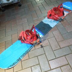 TWO b ONE BREEZE スノーボード 157cm キャンバー バインディング付き 札幌市 東区 新道東店の画像