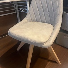 美品　ダイニングチェア　回転式の画像