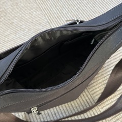 【取引中】ショルダーバッグ( 茶色 )の画像