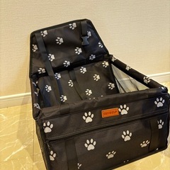 ペット用カーシートの画像