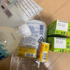 非常食や飲み物の画像