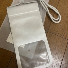 新品未使用、防水携帯ポーチの画像