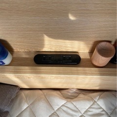 木製シングルベッド&マットレス USBポート付きの画像