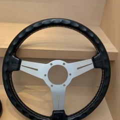 ナルディーステアリング３５パイの画像