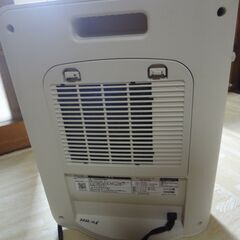 YAMAZEN 加湿機能付き セラミックファンヒーター　HF-KC121の画像