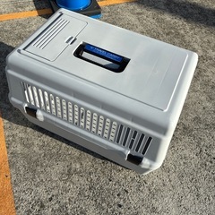 アイリスオーヤマ ペットキャリー （中型犬）の画像