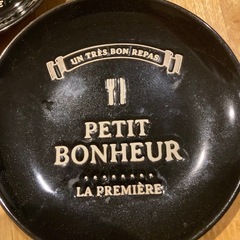 皿　丸皿　プレートの画像