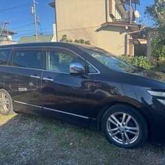 E52エルグランド　プレミアム3.5の画像