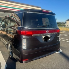 E52エルグランド　プレミアム3.5の画像