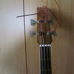 かなり古い　ベースギター　クラシック　1968年の画像