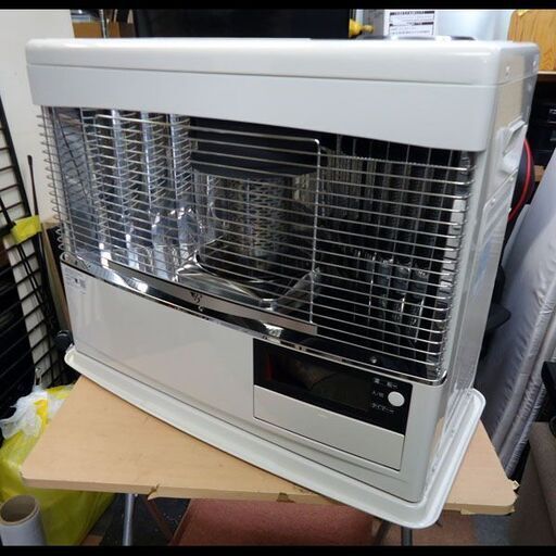 札幌★サンポット◆カベック◆煙突式輻射石油ストーブ◆木18畳/コン29畳◆KSH-7032KC S◆2020年