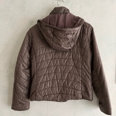 adidas ダウンジャケット
  の画像