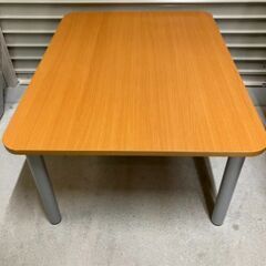 ニトリ製ローテーブルの画像