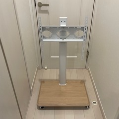 ❣️美品❣️テレビスタンド ホワイト×ウッド調の画像